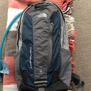 chameleon hydration backpack